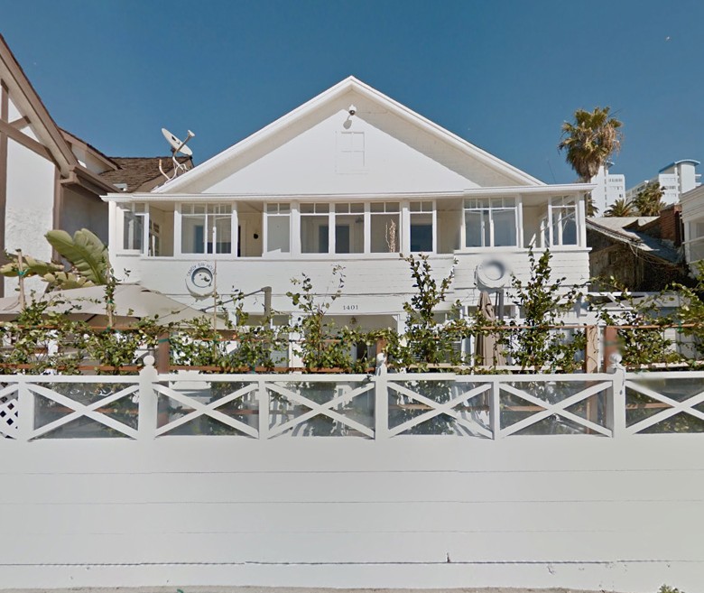 sandybeachhouse Internet Outfitters birthplace -Sandy Beach House